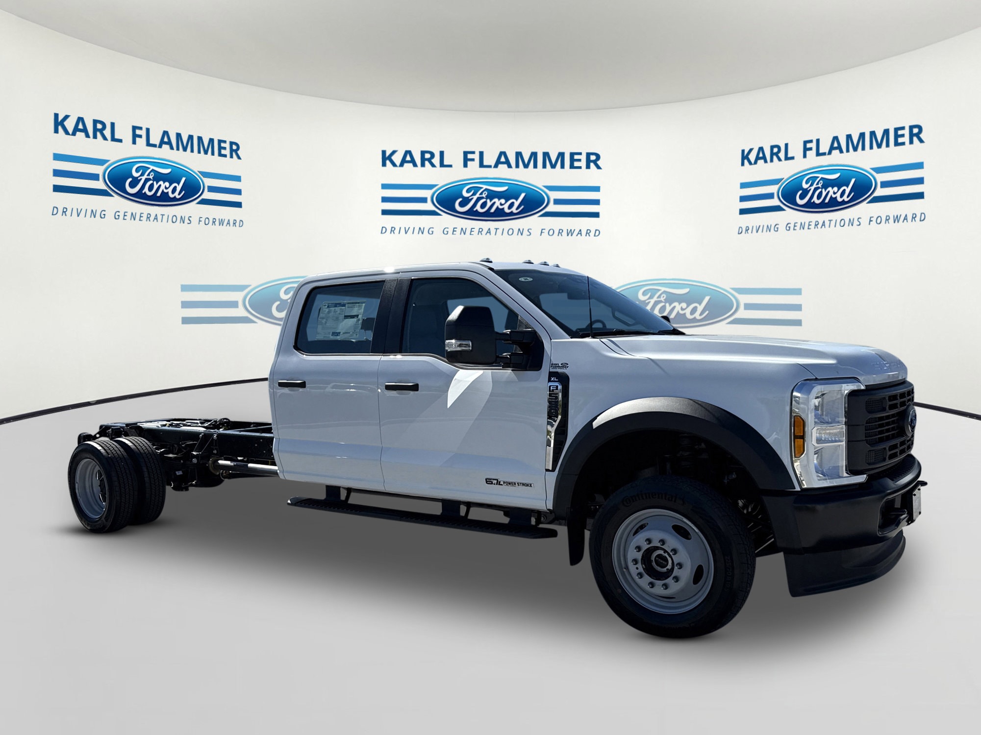 2026 Ford F-550 Super Duty Chassis Cab