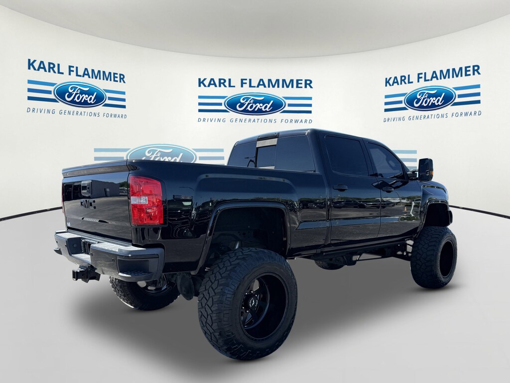 Used 2016 GMC Sierra 2500HD Denali Truck Crew Cab