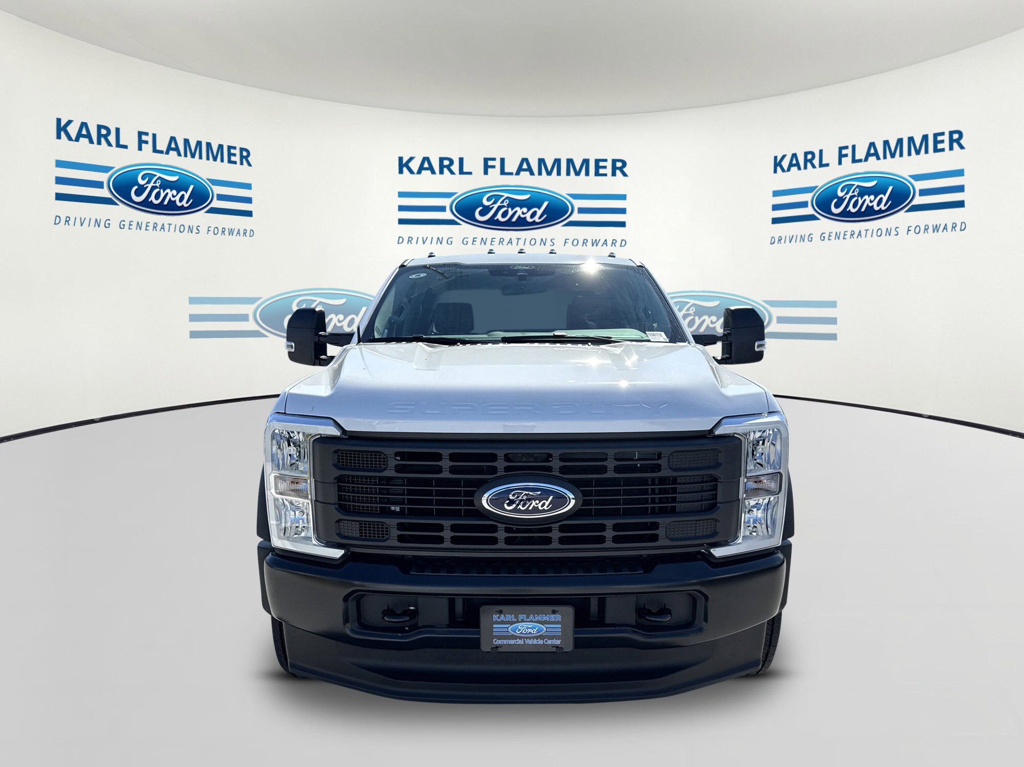 2026 Ford F-550 Super Duty Chassis Cab XL - Photo 6