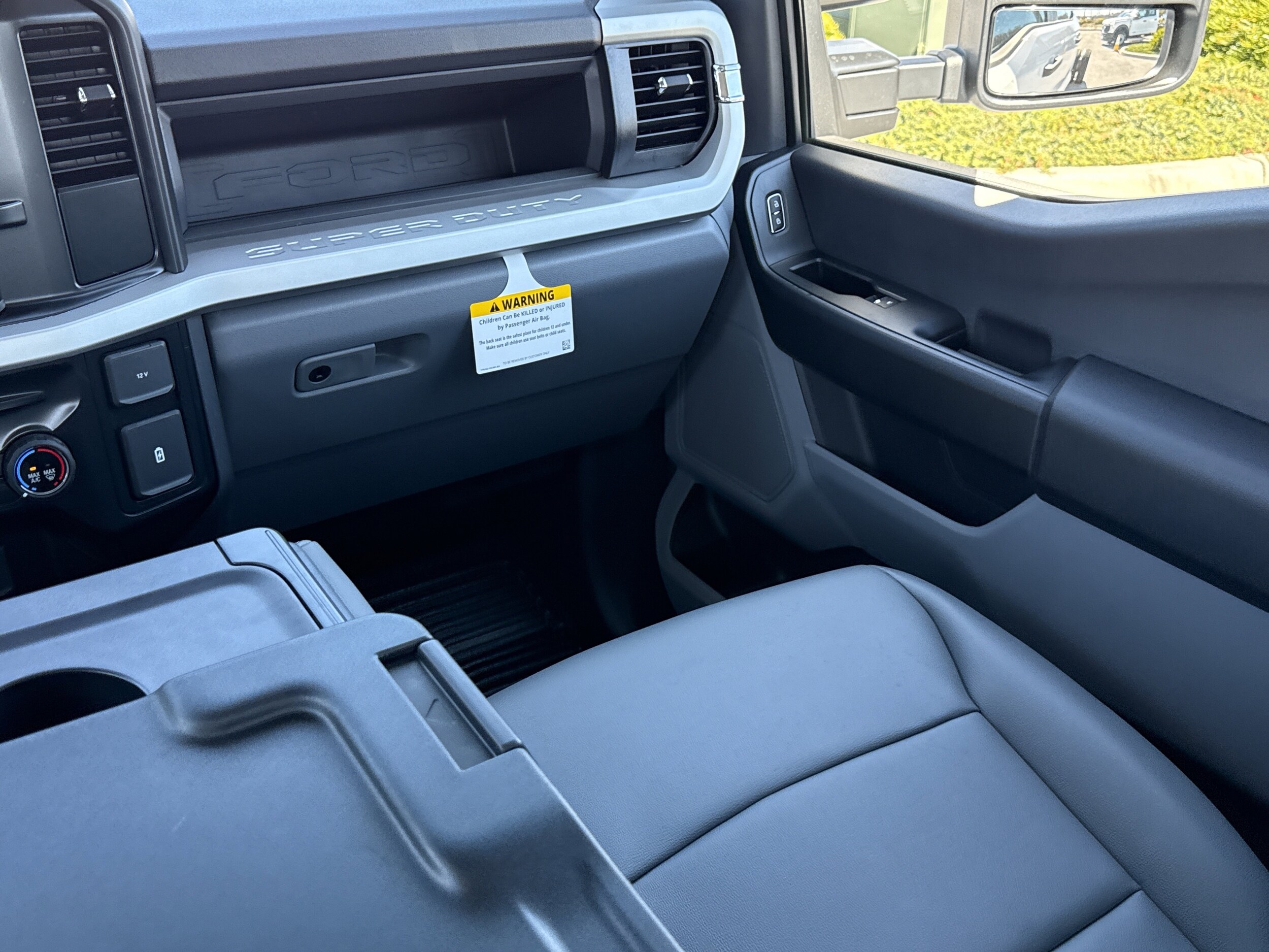 2026 Ford F-550 Super Duty Chassis Cab XL - Photo 14