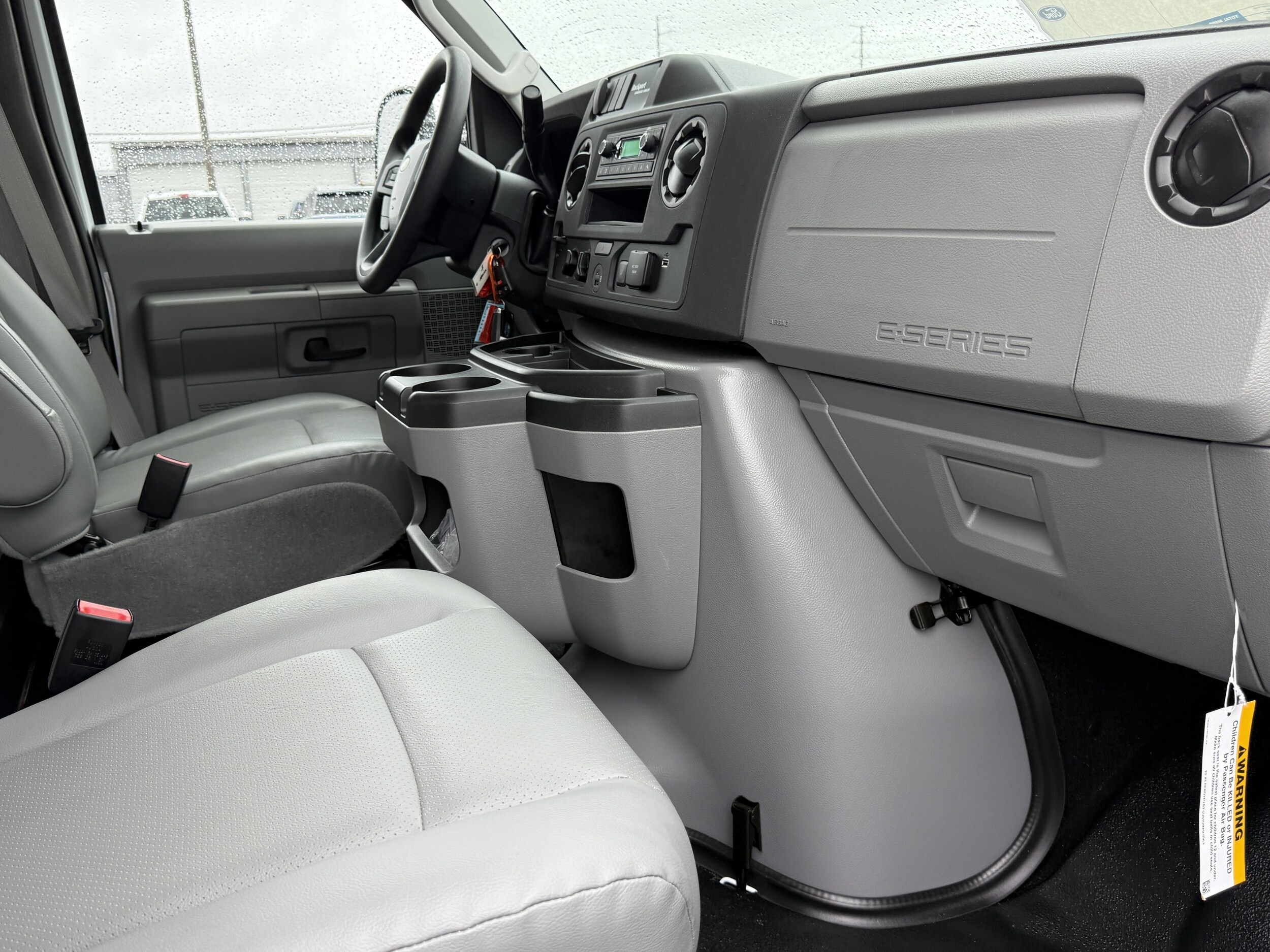 2026 Ford E-Series Cutaway Base - Photo 9