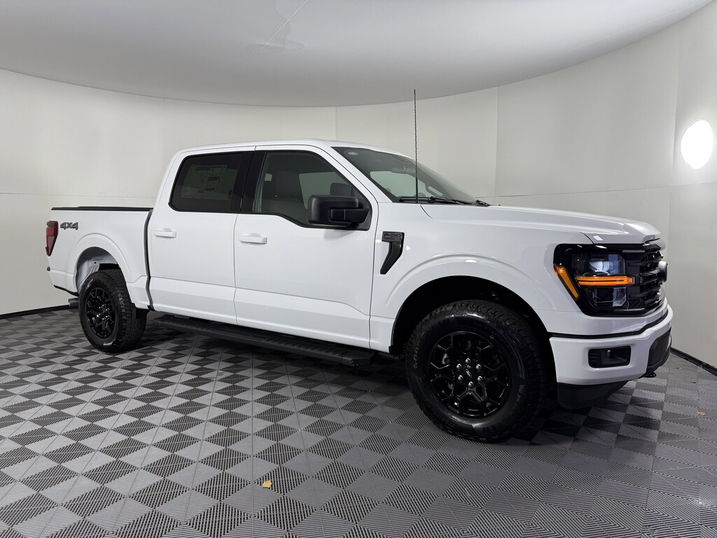 New 2026 Ford F-150 XLT Truck SuperCrew Cab