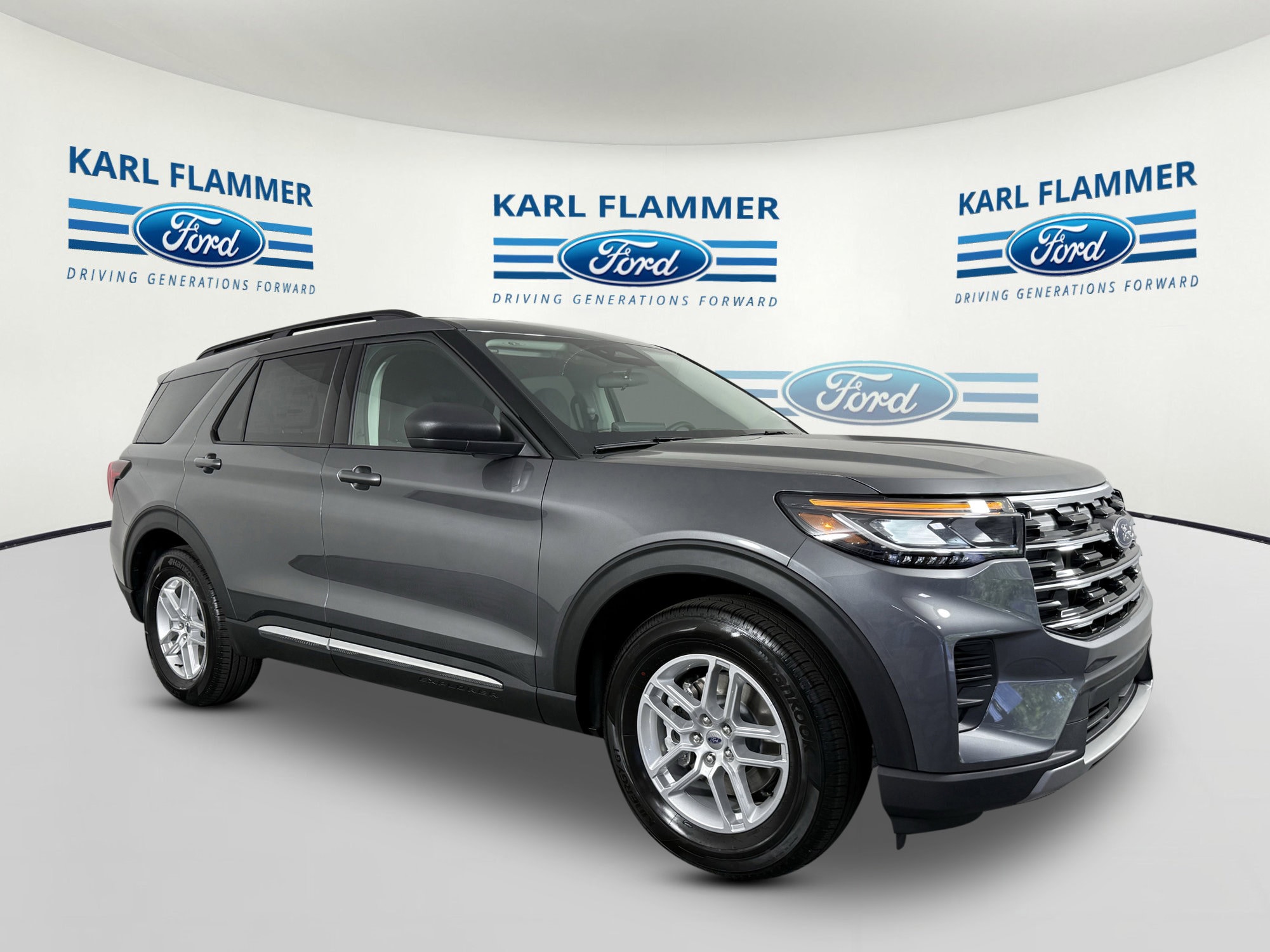 2025 Ford Explorer SUV 