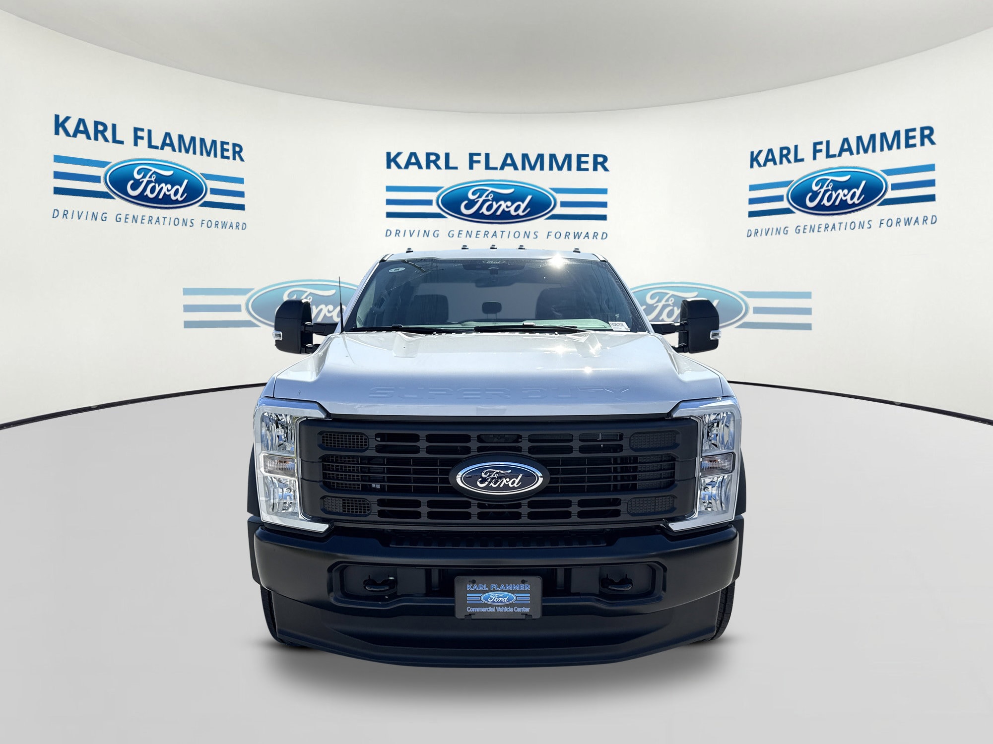 2026 Ford F-550 Super Duty Chassis Cab XL - Photo 6