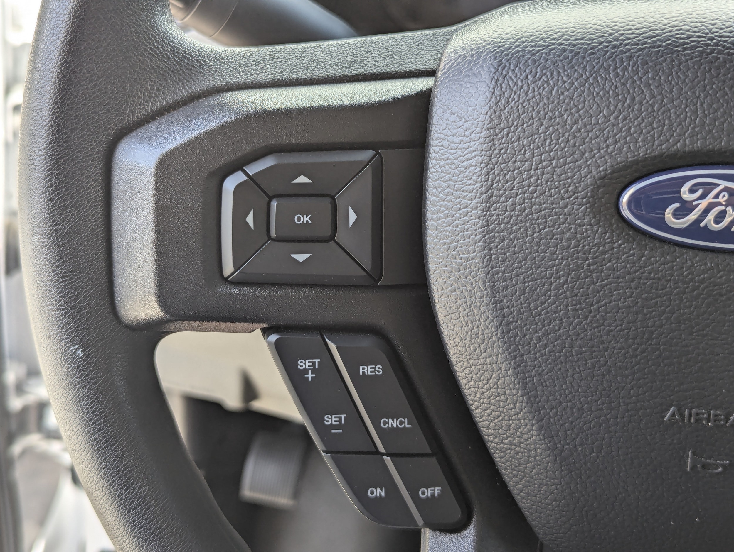 2025 Ford E-Series Cutaway Base - Photo 30