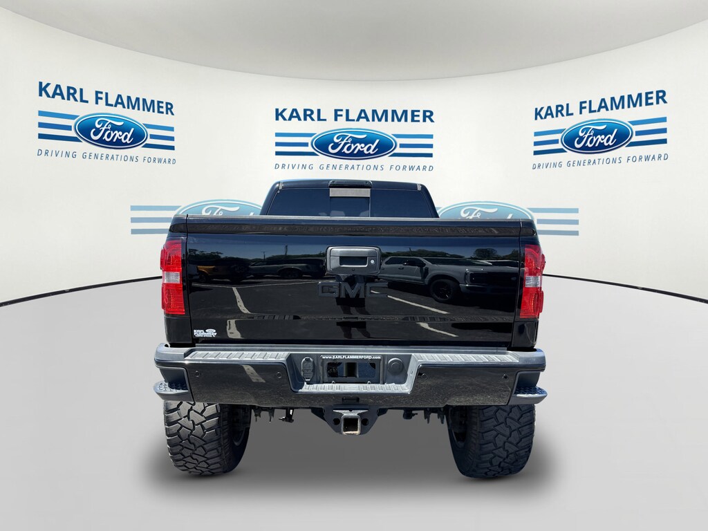 Used 2016 GMC Sierra 2500HD Denali Truck Crew Cab