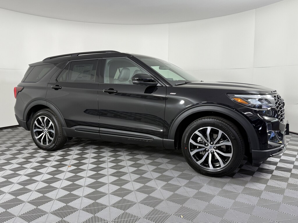 New 2026 Ford Explorer ST-Line SUV