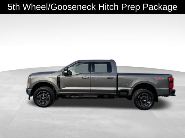 2023 Ford F-350 Lariat photo 4