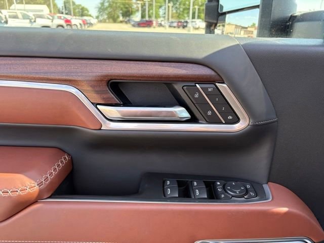 2026 GMC Sierra 3500HD Denali Ultimate - Photo 21
