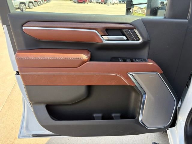 2026 GMC Sierra 3500HD Denali Ultimate - Photo 20