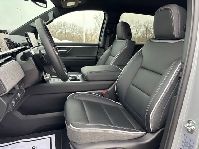2026 GMC Sierra EV Elevation - Photo 18