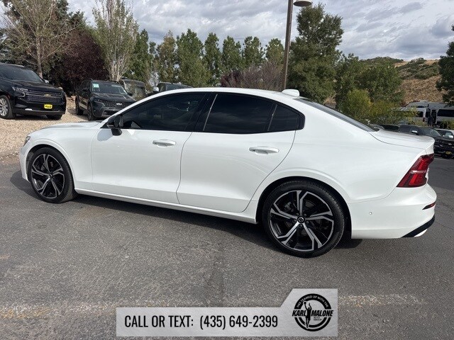 2024 Volvo S60 B5 Plus photo 4