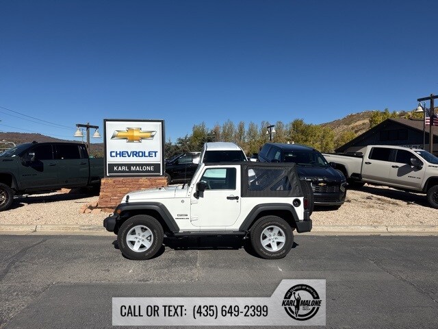 2010 Jeep Wrangler Sport photo 2