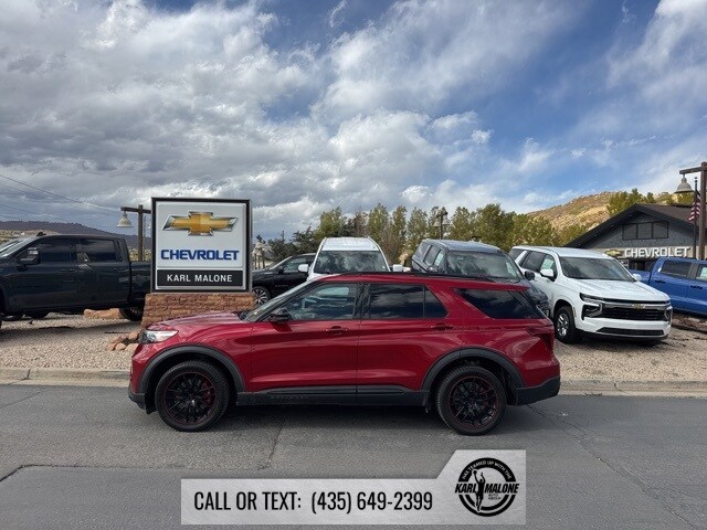 2020 Ford Explorer ST photo 3