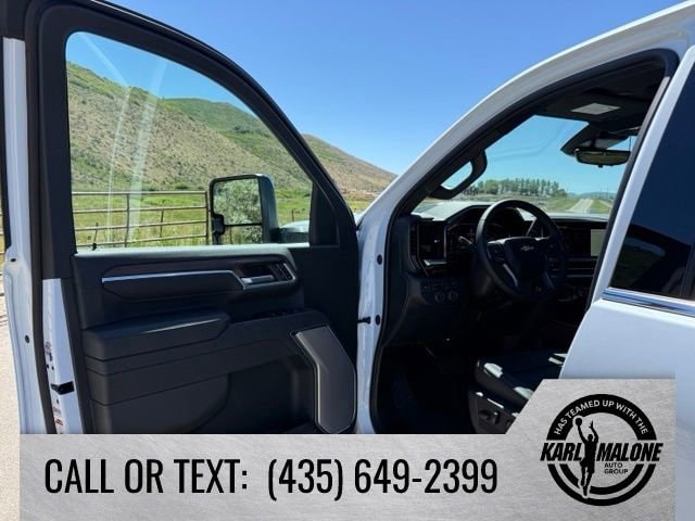 2026 Chevrolet Silverado 3500HD High Country - Photo 12