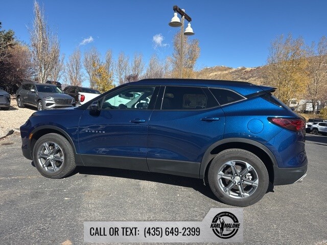 2023 Chevrolet Blazer 3LT photo 2