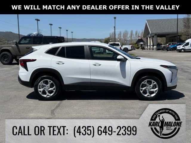 View vehicle photo 6