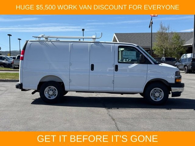 2026 Chevrolet Express Cargo Work Van - Photo 6