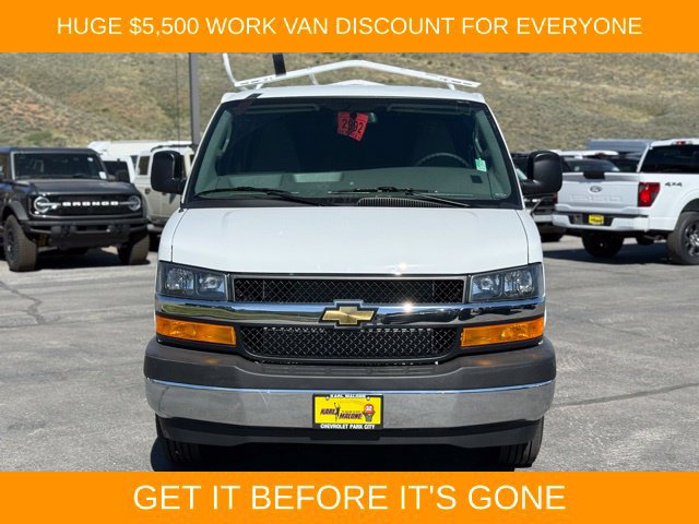 2026 Chevrolet Express Cargo Work Van - Photo 8