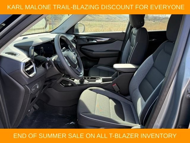2026 Chevrolet Trailblazer LS - Photo 13