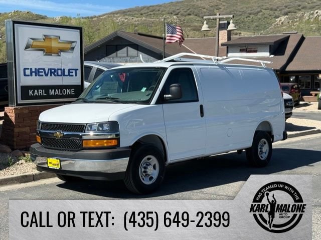 Summit White 2026 Chevrolet Express Cargo Van Rear-Wheel Drive Automatic