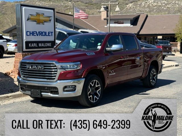 2025 RAM 1500 Laramie 4x4 Crew Cab 5'7's photo