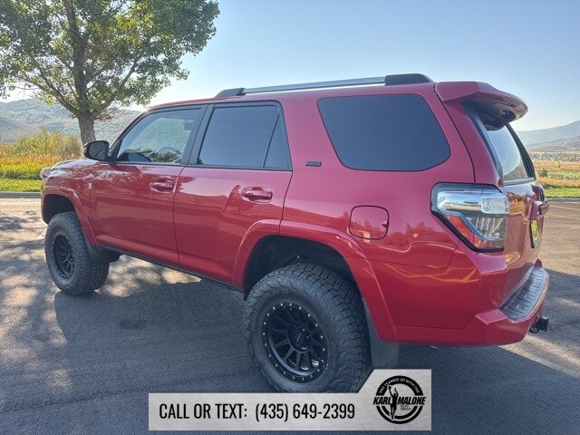 2023 Toyota 4Runner SR5 photo 4