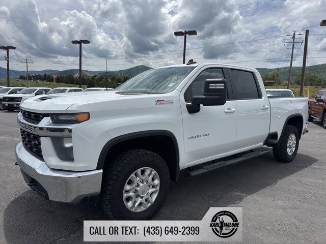 2021 Chevrolet Silverado 2500HD LT photo 3
