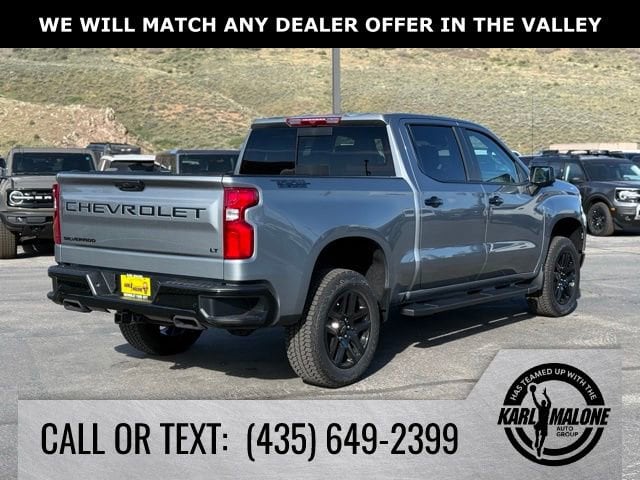 View vehicle photo 6