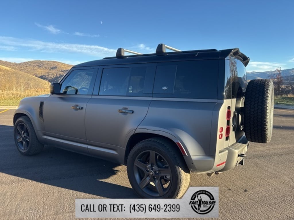 Used 2024 Land Rover Defender 110 X-Dynamic SE SUV