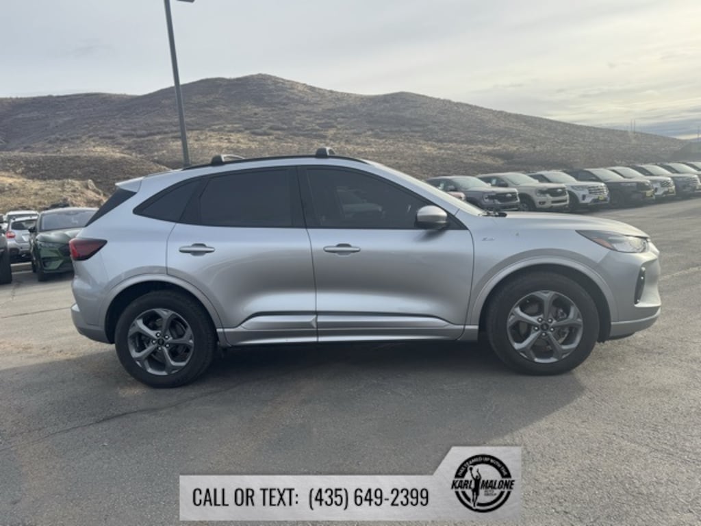 Used 2023 Ford Escape Hybrid ST-Line Select SUV