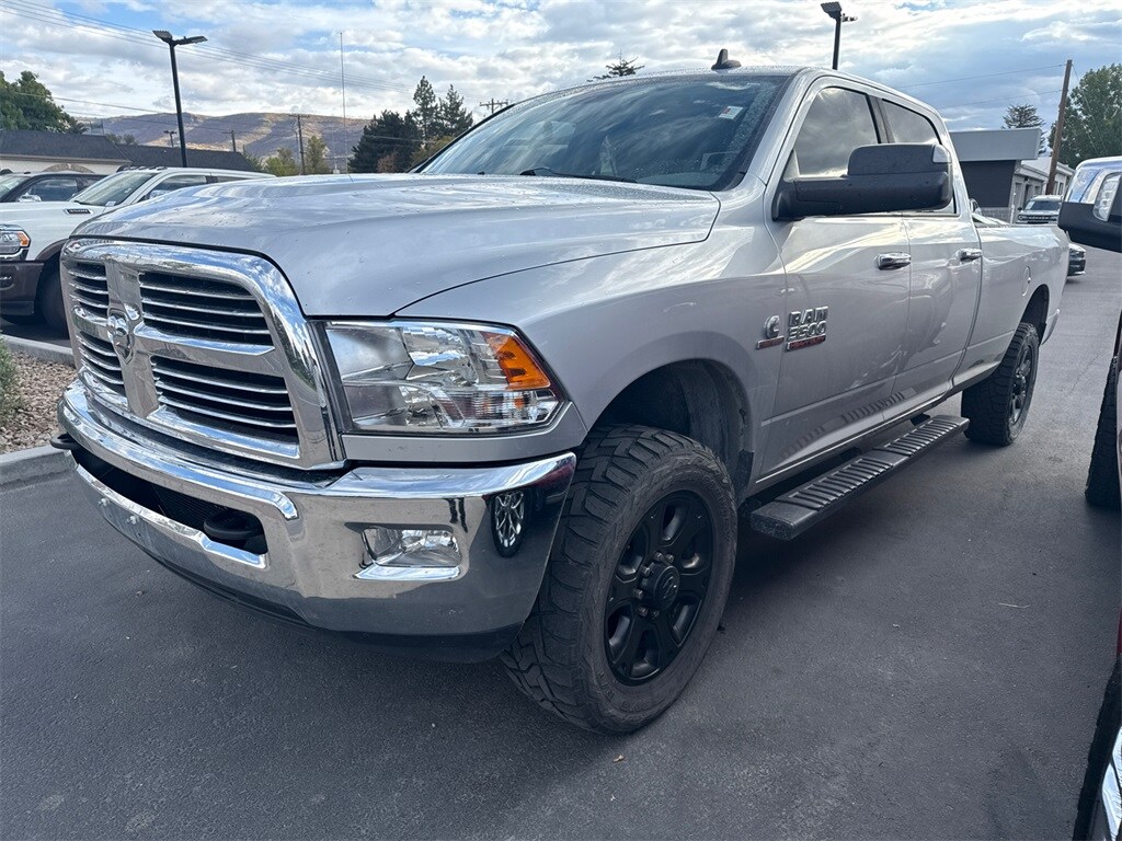 2015 Ram 3500 Big Horn photo 2