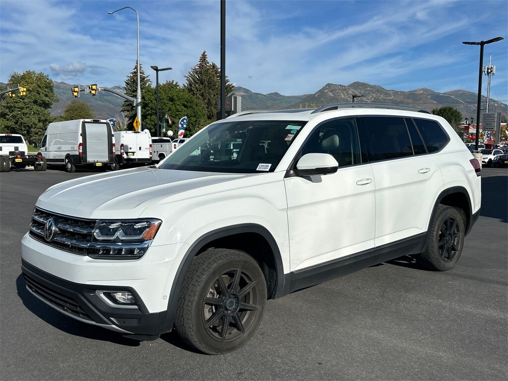 2019 Volkswagen Atlas V6 SEL Premium photo 2