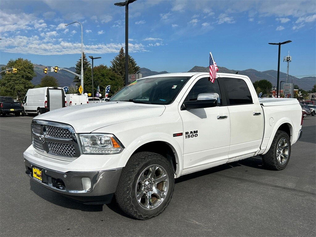 2016 Ram 1500 Laramie photo 3