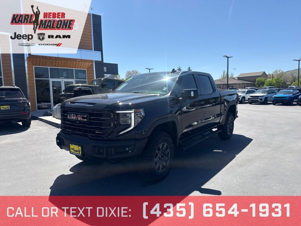 2025 GMC Sierra 4WD Crew Cab Short Box AT4X's photo