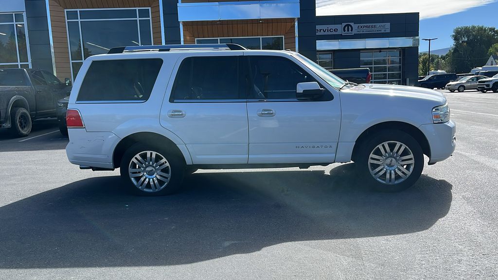 Used 2011 Lincoln Navigator Base with VIN 5LMJJ2J52BEJ00977 for sale in Heber City, UT