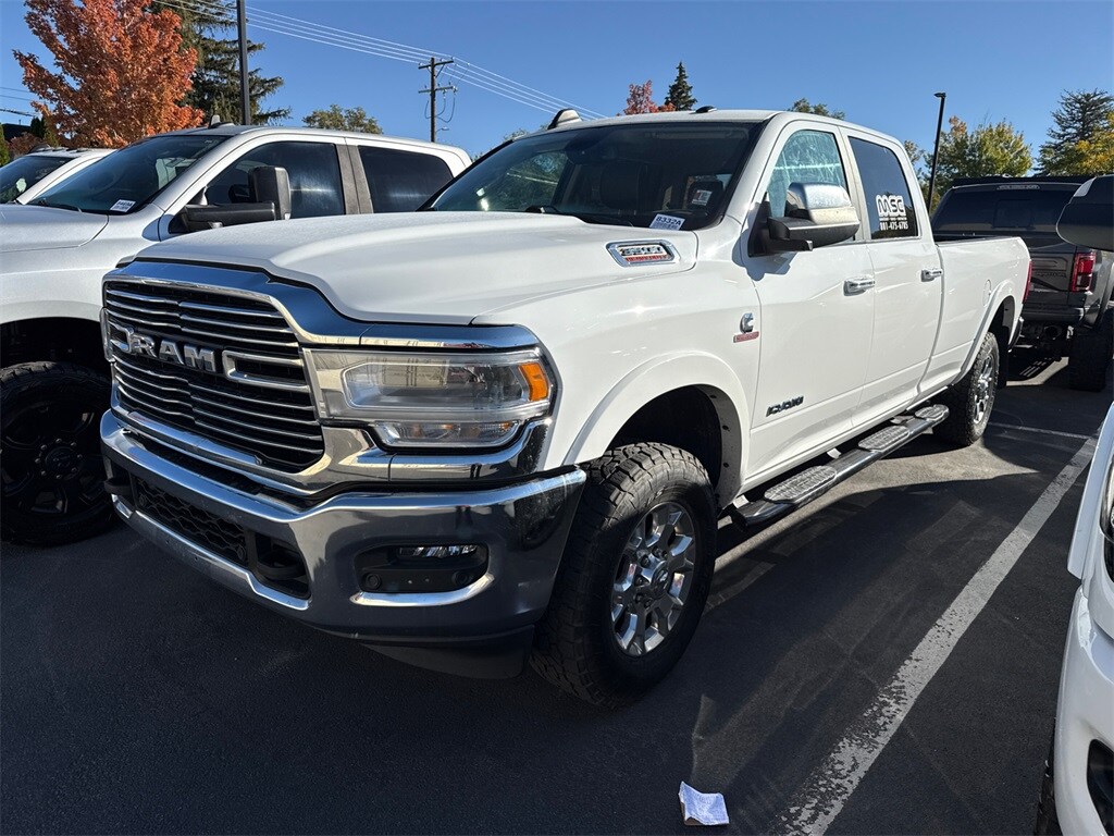 2022 Ram 3500 Laramie photo 3