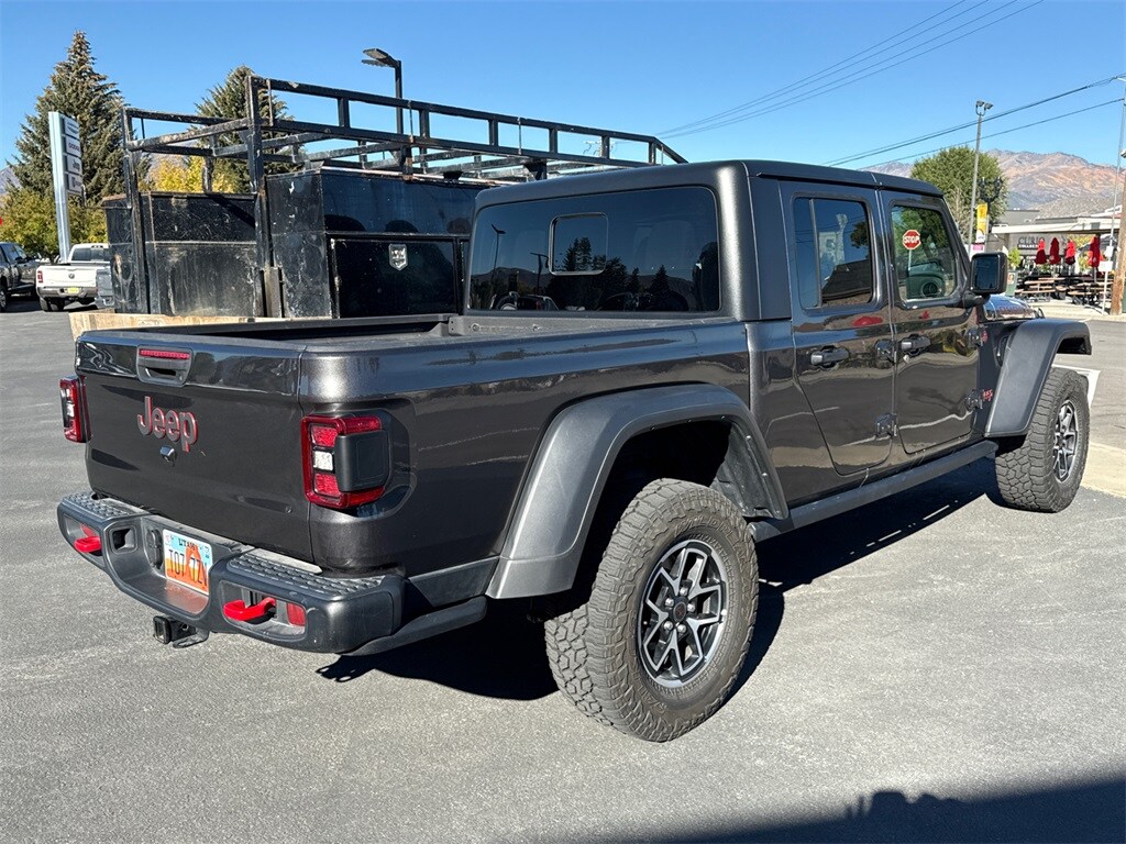 2024 Jeep Gladiator Rubicon photo 2