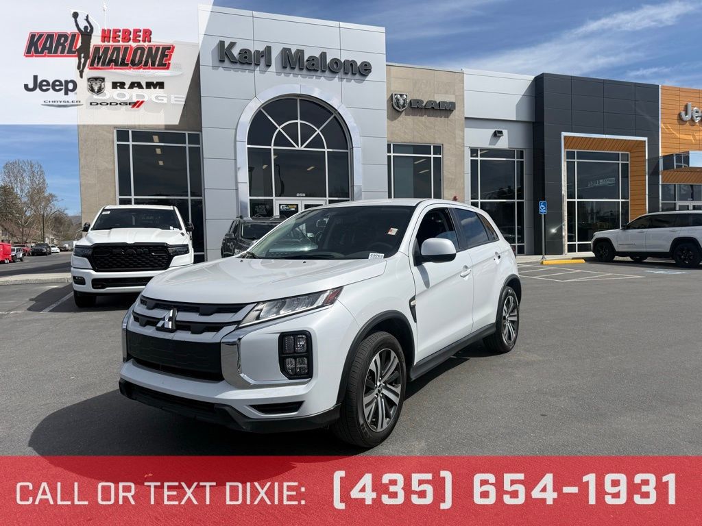 2025 Mitsubishi Outlander Sport 2.0 ES AWC CVT's photo