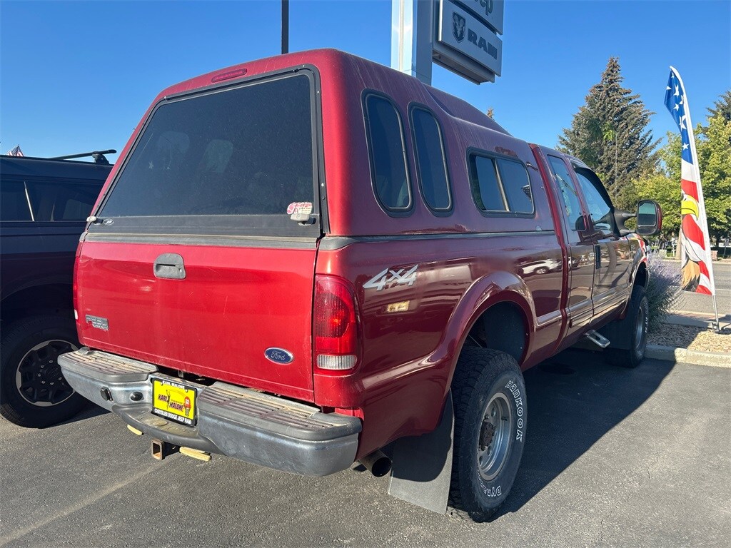 2002 Ford F-250 photo 2