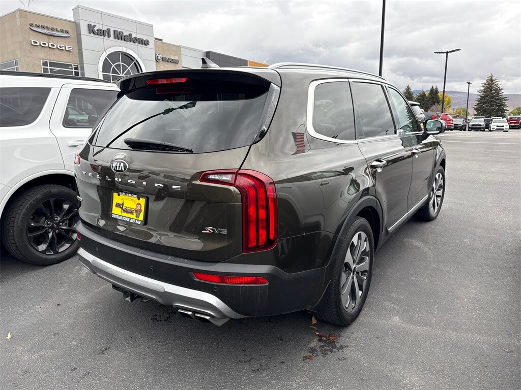 2020 Kia Telluride S photo 2