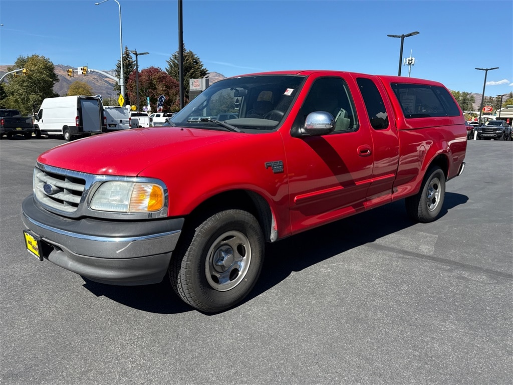 Used 2002 Ford F-150 XLT Truck