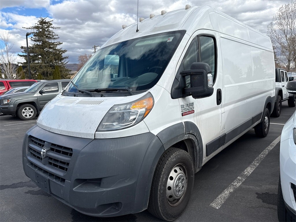 2017 Ram ProMaster 2500 Cargo Van photo 3