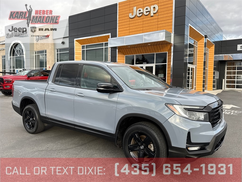 2022 Honda Ridgeline Black Edition's photo