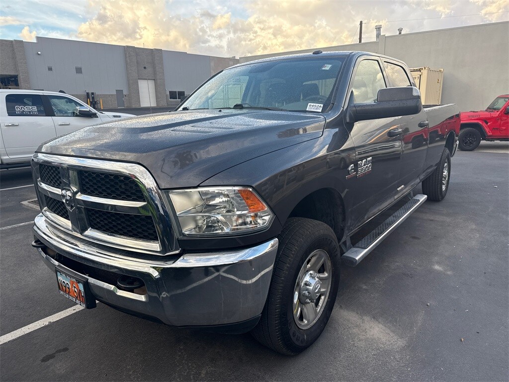 2018 Ram 3500 Tradesman photo 3