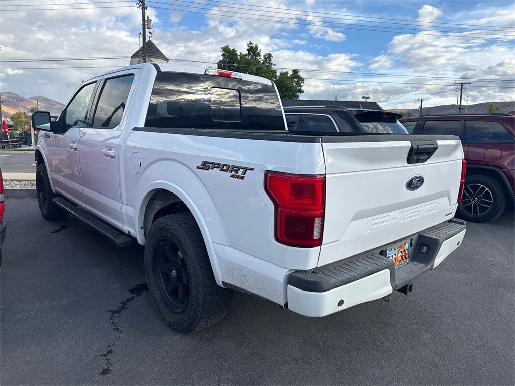 2020 Ford F-150 XLT photo 3