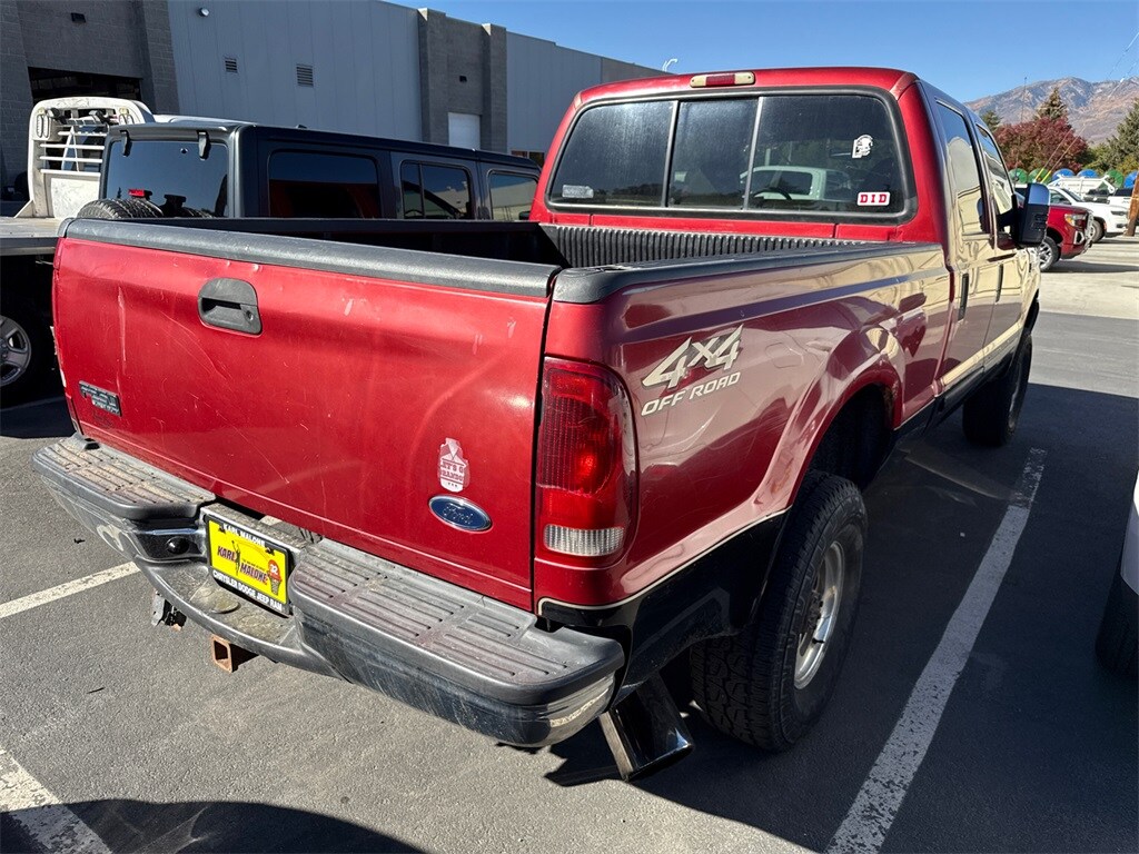 2001 Ford F-250 photo 2