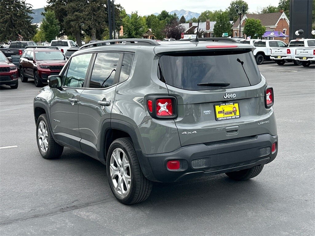 2022 Jeep Renegade Limited photo 3