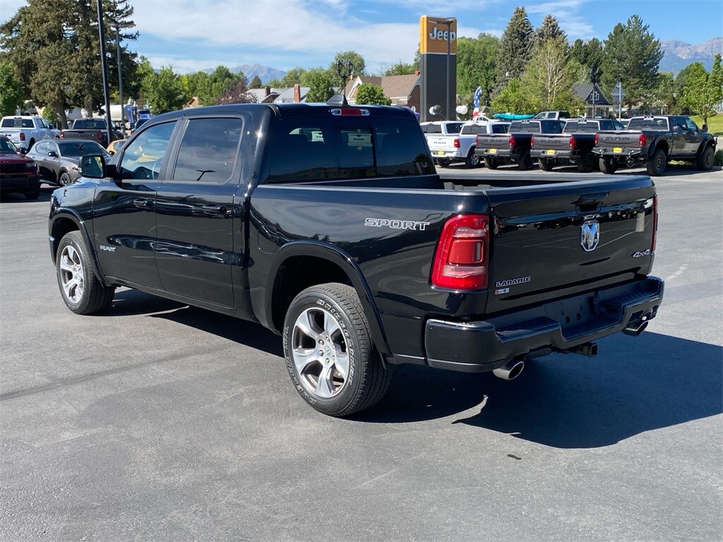 2022 Ram 1500 Laramie photo 2