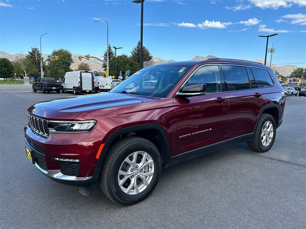 2023 Jeep Grand Cherokee Limited photo 3